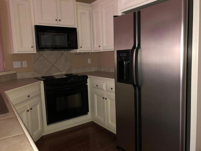 Building Photo - 112 Cherry Bark Ln