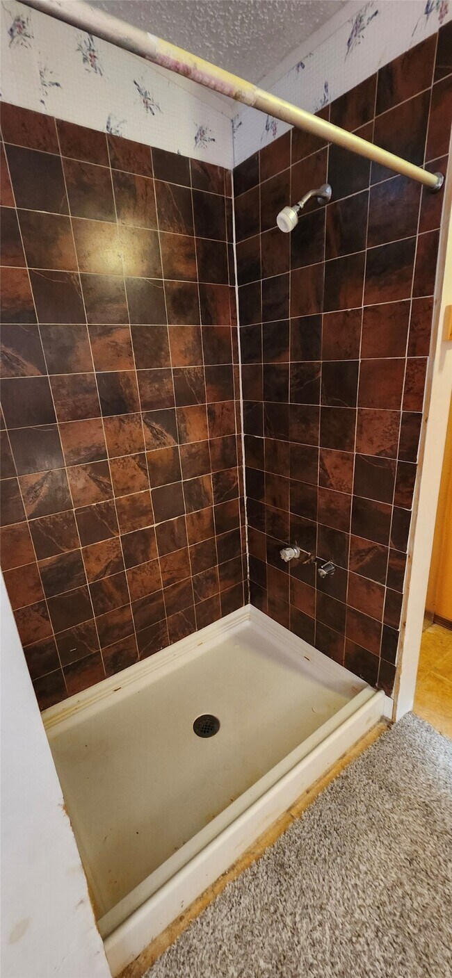 Building Photo - 14 County Rd 2802