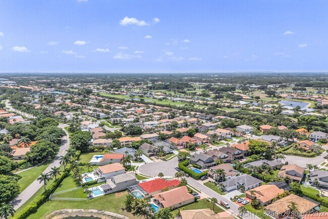 Building Photo - 10852 La Salinas Cir