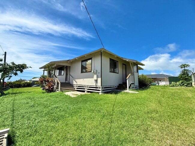Building Photo - 34 Paina St