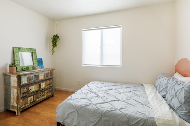 Building Photo - 5655 Encelia Dr