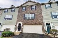 Building Photo - 9579 Tahoe Dr