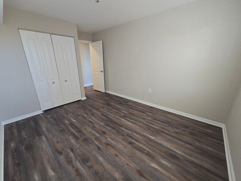 Building Photo - 8388 Montgomery Run Rd