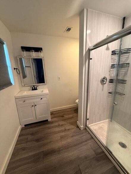 Building Photo - 9132 Sailfish Dr