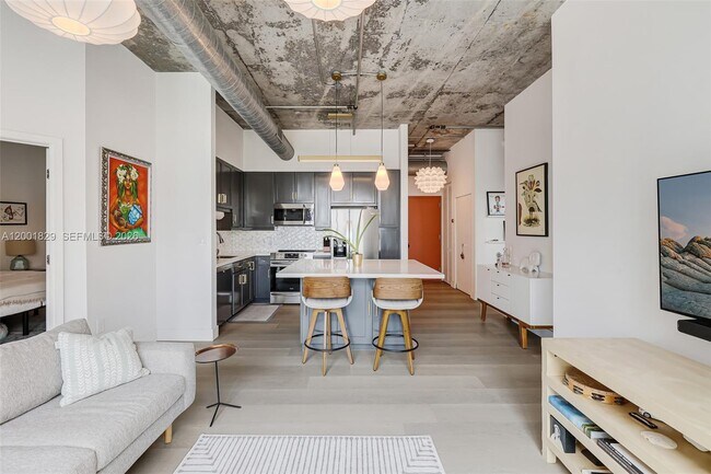 Building Photo - 2001 S Biscayne Blvd