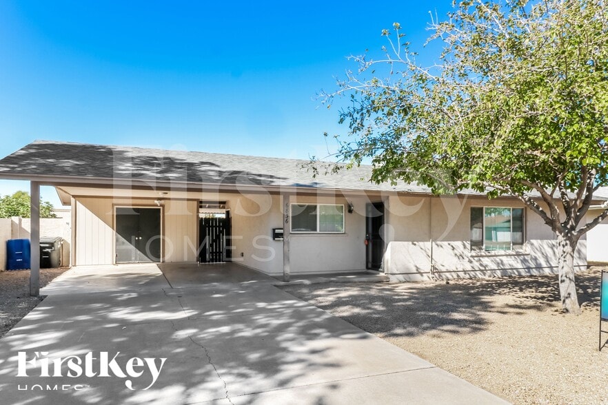 Building Photo - 6836 S Terrace Rd