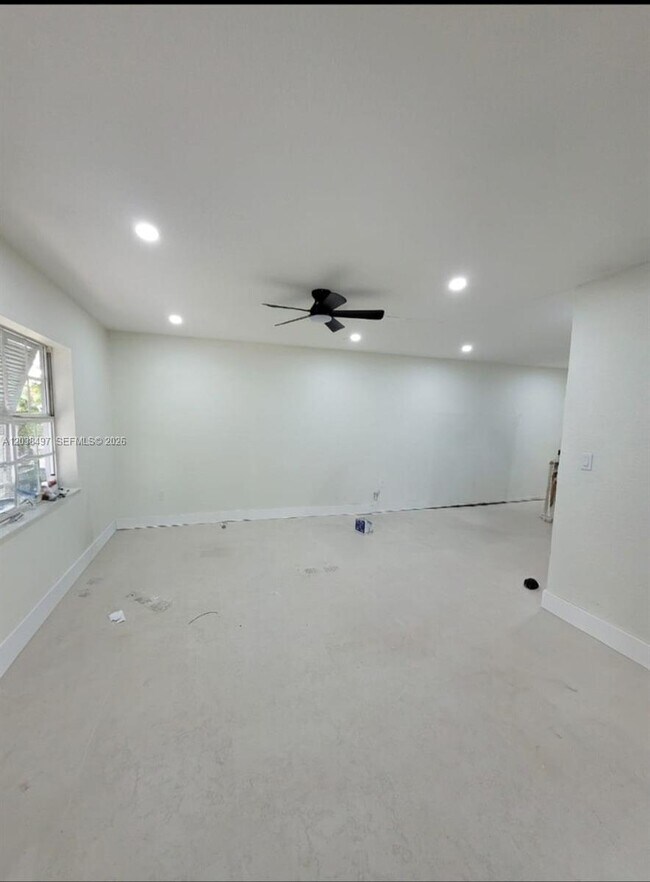 Building Photo - 18000 SW 175th St