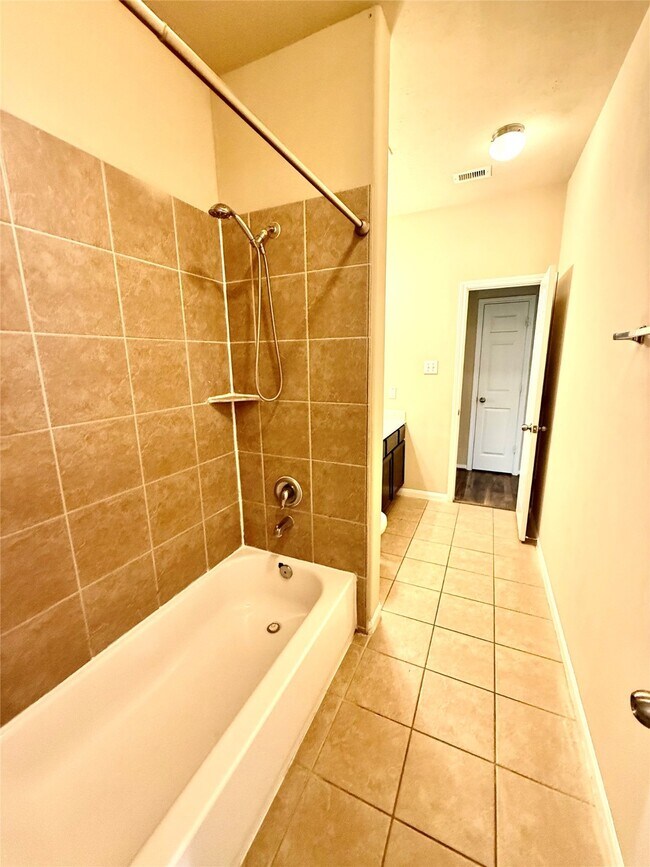Building Photo - 25002 Tancy Ranch Ct
