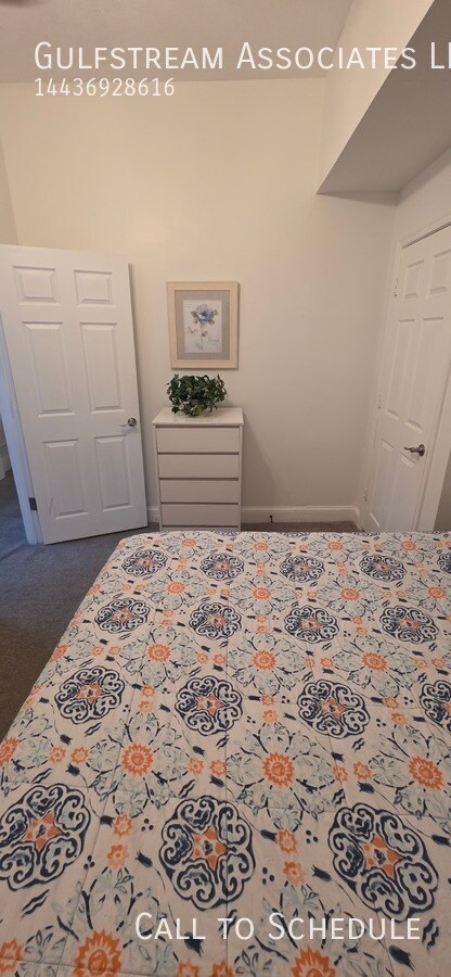 Building Photo - 1700 S Charles St