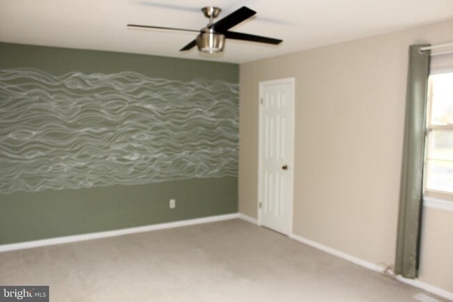 Building Photo - 252 Marble Ct