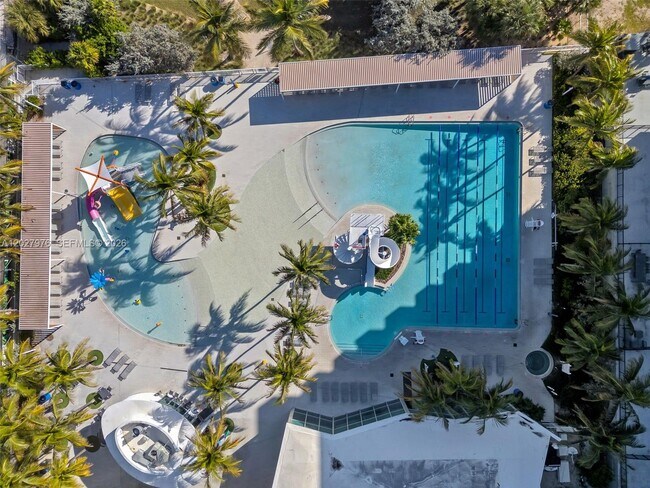 Building Photo - 9273 Collins Ave