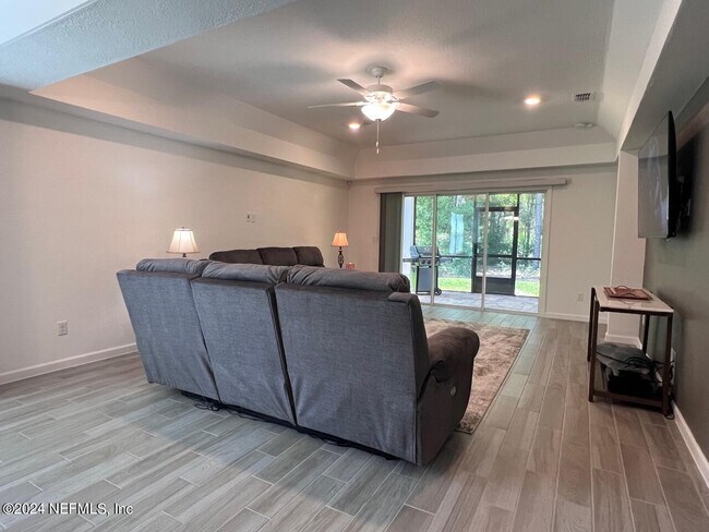 Building Photo - 1045 Brown Bear Run