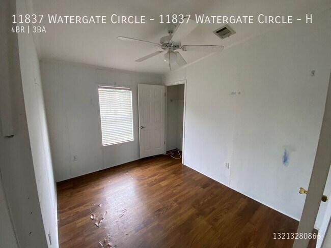 Building Photo - 11837 Watergate Cir
