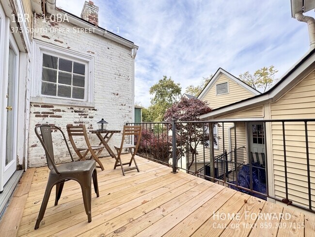 Building Photo - 375 S Upper St