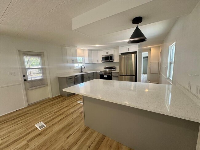 Building Photo - 2609 Braeburn Dr