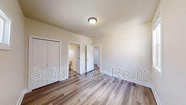 Building Photo - 809 N Wahsatch Ave