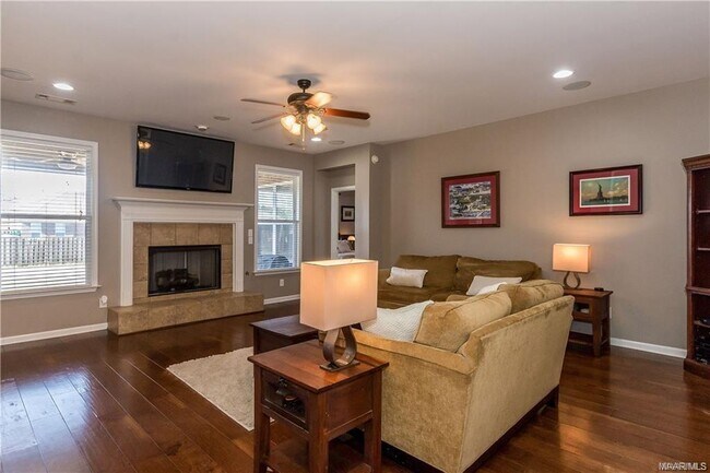 Building Photo - 9217 Springwood Ct