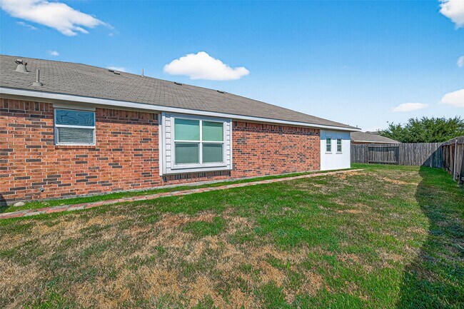 Building Photo - 22202 Thresher Ct