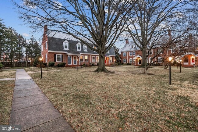 Building Photo - 4640 36th St S