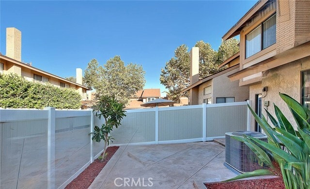 Building Photo - 25205 Chestnutwood