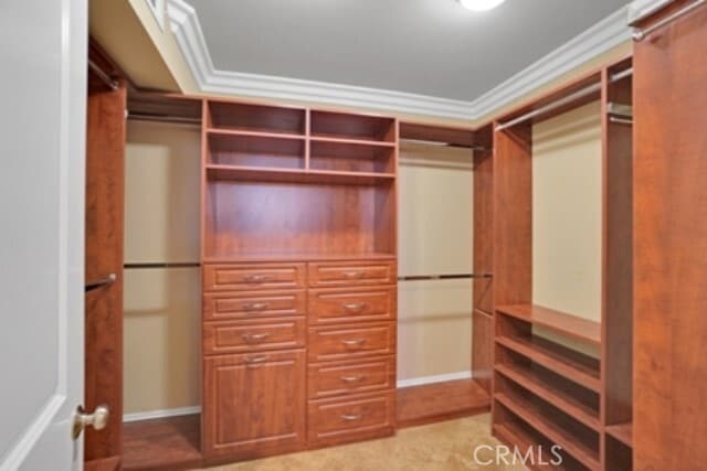 Building Photo - 1044 S Burlwood Dr