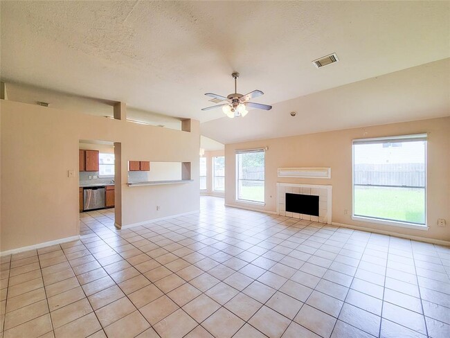 Building Photo - 22918 Pine Mist Ln