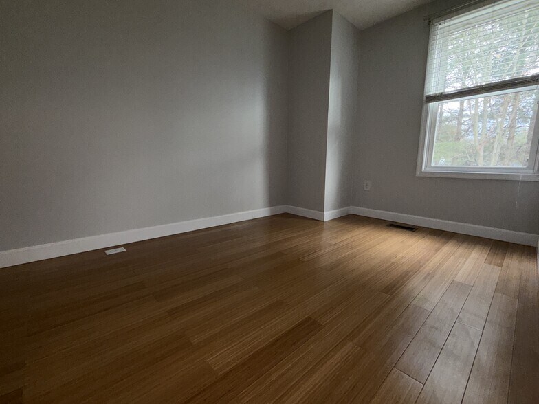 Building Photo - 1195 Palmwood Ct