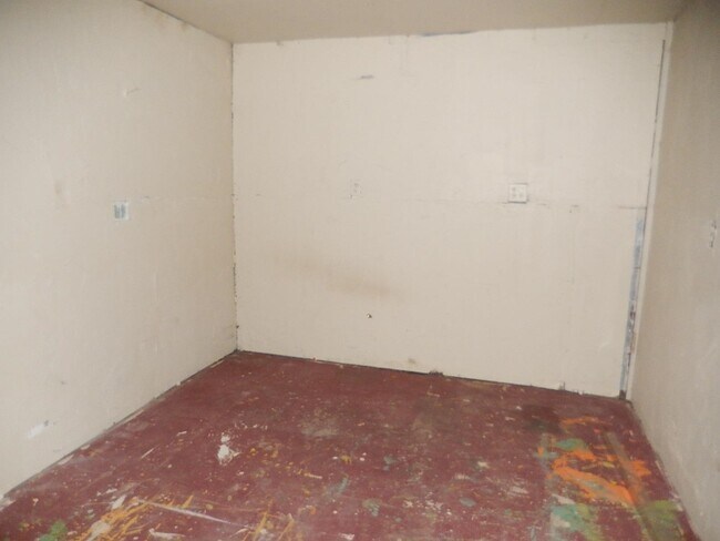 Building Photo - 2542 Rainey Allen Rd