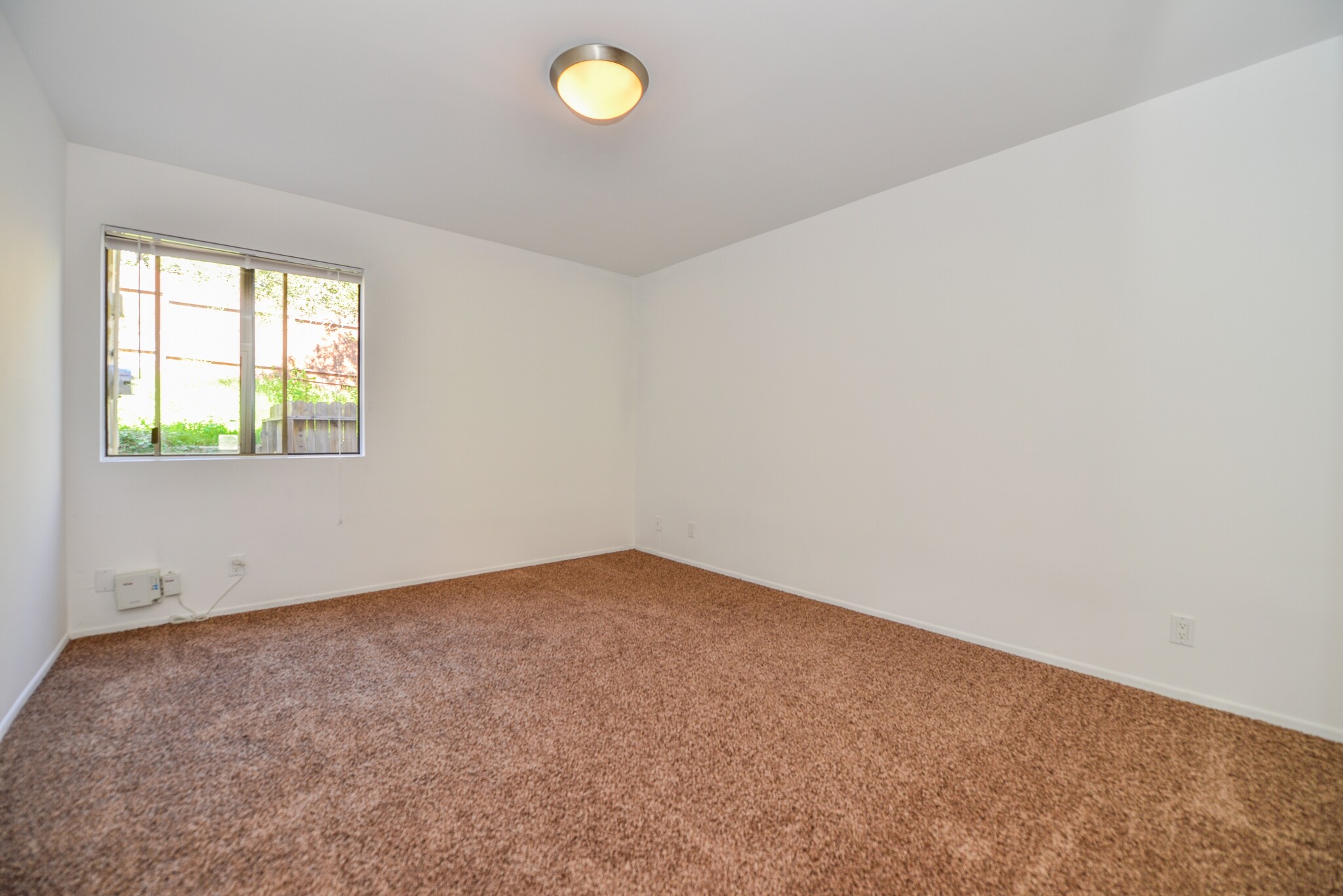 bedroom - 6456 Cavalleri Rd