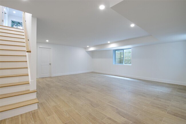 Building Photo - 30 Kirkwood Rd