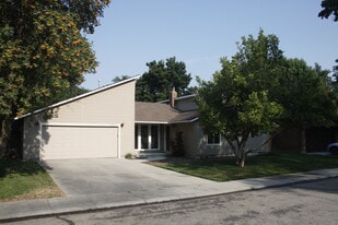 Building Photo - 3993 S Law Ave