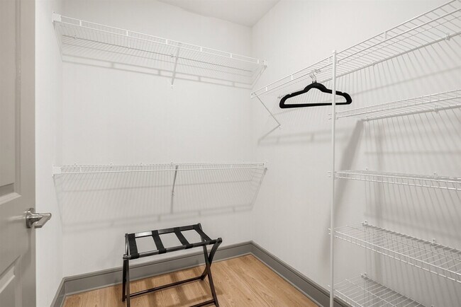 Building Photo - 8936 Williams Cir