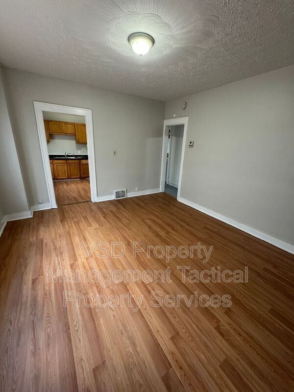 Building Photo - 13436 Hartford Rd