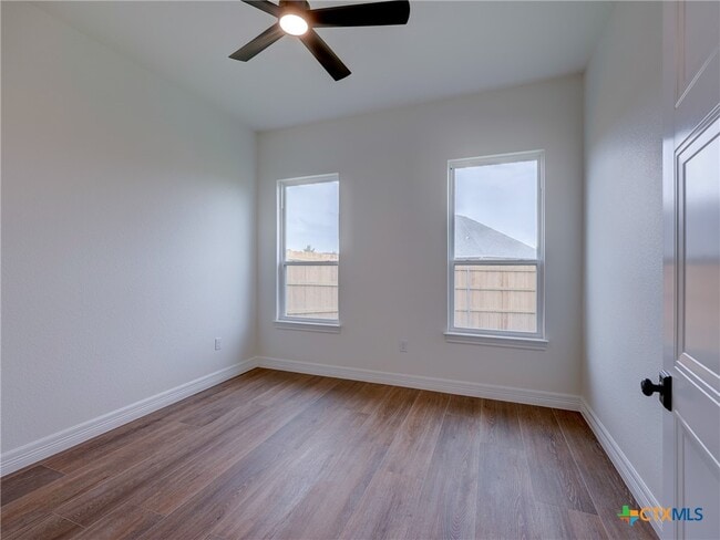 Building Photo - 505 Magan Ln