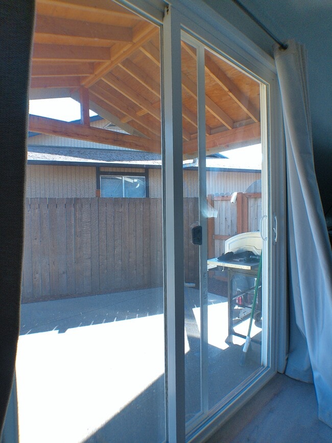 Building Photo - 1474-MHH1474 Rozilla Ct NE