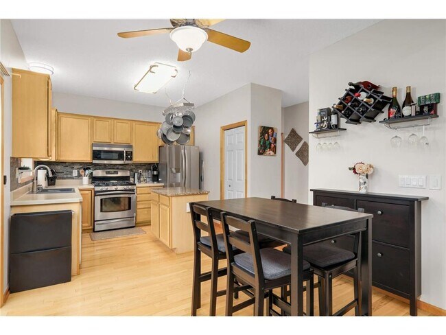 Building Photo - 14009 52nd Ave N