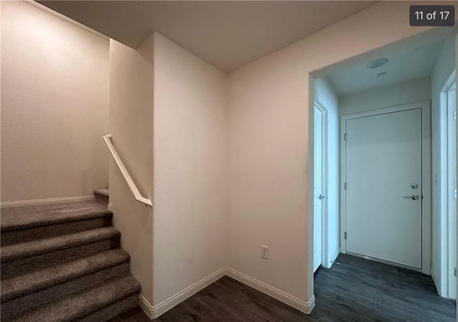 Building Photo - 2670 Matador Red Ave