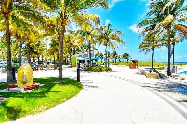 Building Photo - 111 Briny Ave