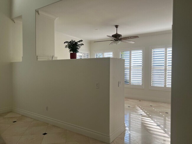 Building Photo - Beautifully Remodeled Poway Home