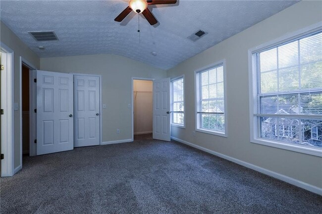 Building Photo - 790 Celeste Ln