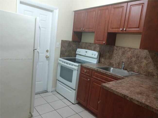 Primary Photo - 260 NW 40th Ct