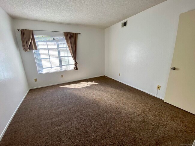 Building Photo - 13019 Wimberly Square