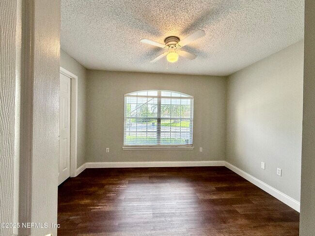 Building Photo - 1164 Delving Ct
