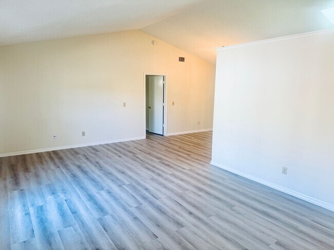 Building Photo - Lovely 3BR/2BA Home in Honeybrook Plantation