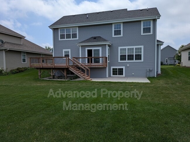 Building Photo - 1520 Foxwood Pass