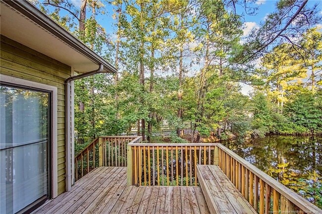 Building Photo - 400 Cypress Trace Dr