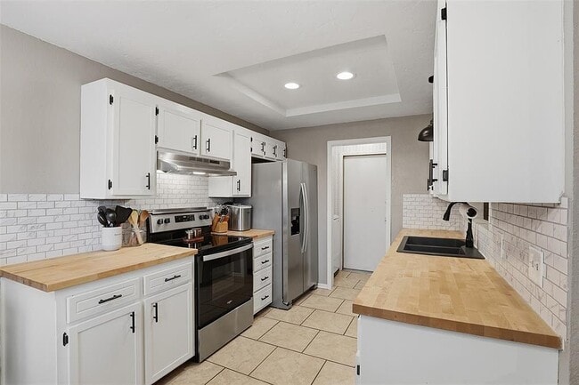 Building Photo - 10316 Glascow Dr
