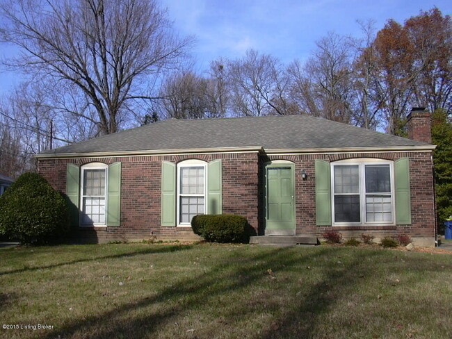 Primary Photo - 304 S Evergreen Rd