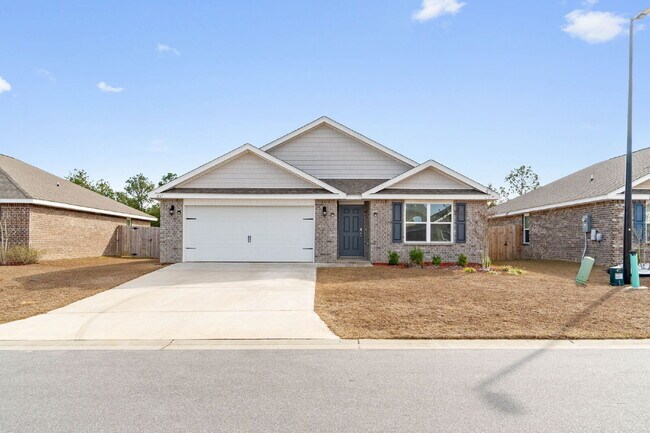 Primary Photo - 1047 Limpkin St