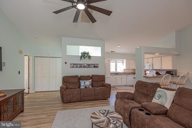 Building Photo - 18565 Orton Cir